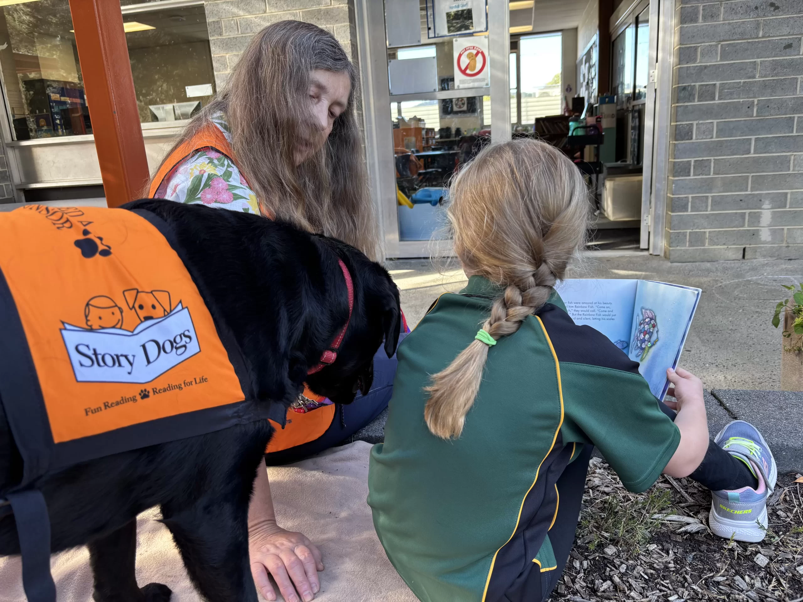 Variety grant, Story dogs at a Tasmanian school